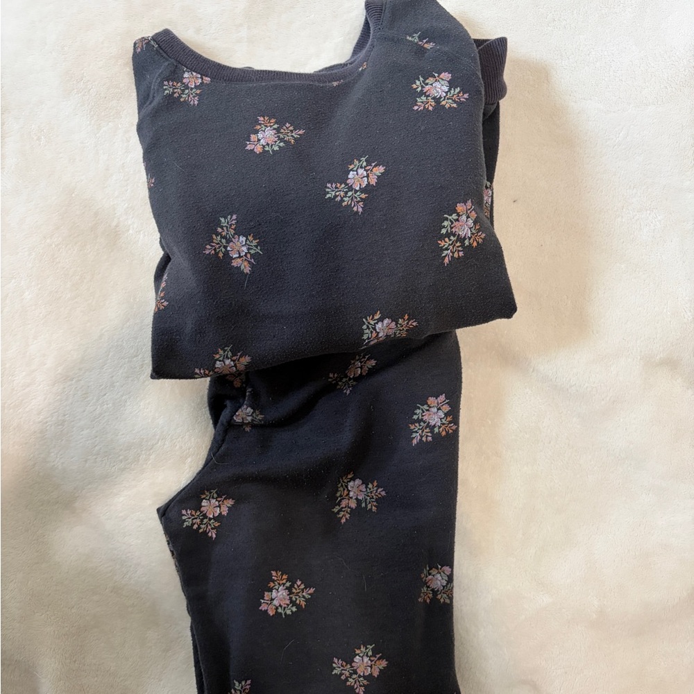 Old Navy Kids Floral Set - Black with Pink and Purple Accents